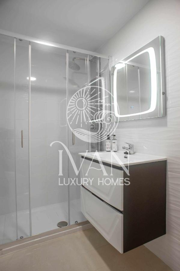 Casa Bianca Ivan Luxury Homes 8ªpta Norte 1ªlinea Appartement